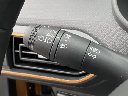 Photo 6 Dacia Sandero Stepway III Essential TCe 90