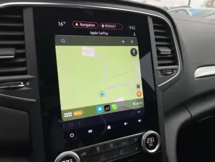 Photo 7 Renault Megane IV Berline techno TCe 140 EDC