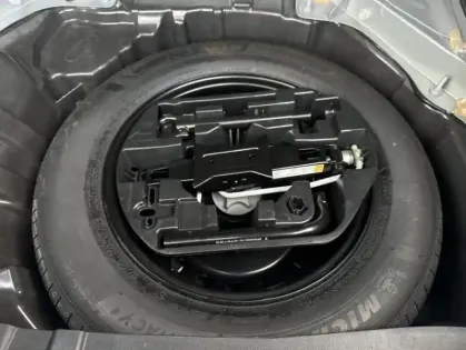 Photo 18 Renault Megane IV Berline techno TCe 140 EDC