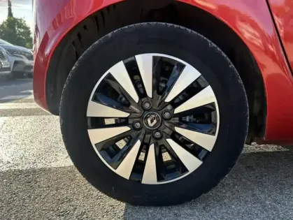 Photo 25 Renault Twingo III Intens TCe 95 EDC