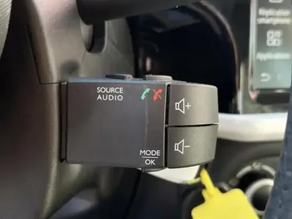 Photo 18 Renault Twingo III Intens TCe 95 EDC