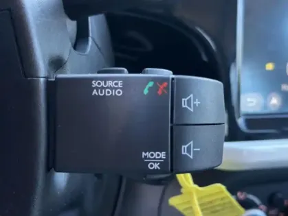 Photo 23 Renault Twingo III SL Limited SCe 65 -21MY