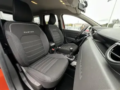 Photo 24 Dacia Duster II Prestige Blue dCi 115 4x2