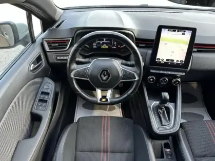 Photo 16 Renault Clio V RS Line E-Tech hybride 140 -21N