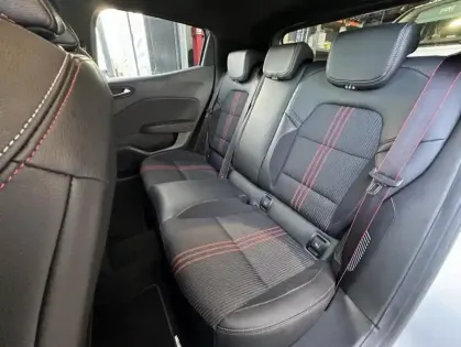 Photo 12 Renault Clio V RS Line E-Tech hybride 140 -21N