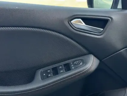 Photo 18 Renault Clio V RS Line E-Tech hybride 140 -21N