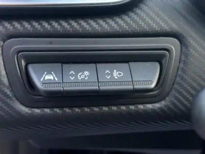 Photo 19 Renault Clio V RS Line E-Tech hybride 140 -21N