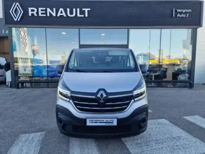 Photo 24 Renault Trafic III Zen L2 Energy dCi 145 8 places