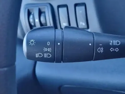 Photo 19 Renault Trafic III Zen L2 Energy dCi 145 8 places