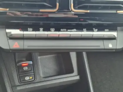 Photo 27 Renault R 4 II techno 150 ch autonomie confort