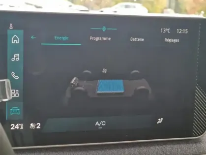 Photo 11 Renault R 4 II techno 150 ch autonomie confort