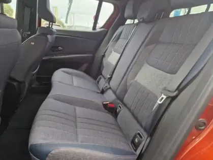 Photo 17 Renault R 4 II techno 150 ch autonomie confort