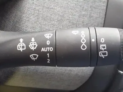 Photo 26 Renault Clio V Evolution Blue dCi 100 -25