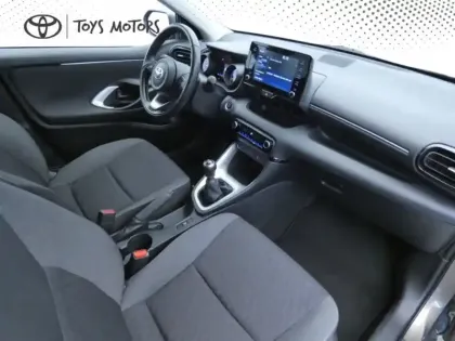 Photo 5 Toyota Yaris 120 VVT-i Design