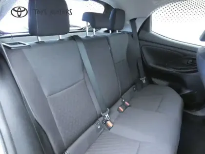 Photo 6 Toyota Yaris 120 VVT-i Design