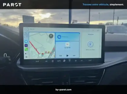 Photo 3 Ford Kuga 2.5 Duratec 243ch Hybride Rechargeable Titanium Business Powershift