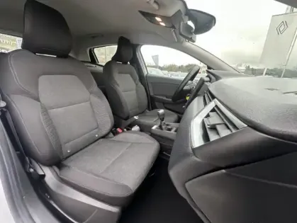 Photo 10 Renault Clio Société V Air Nav Blue dCi 85