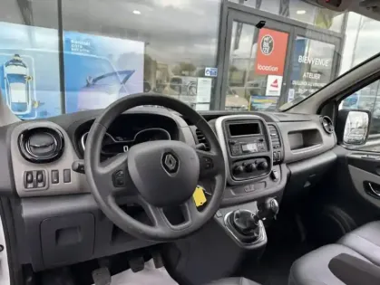 Photo 4 Renault Trafic III FG GCF L1H1 1200 Energy dCi 125 E6