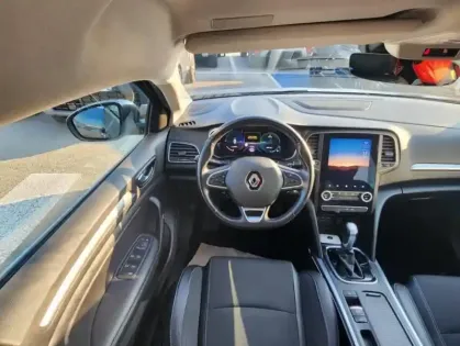 Photo 6 Renault Megane IV Berline Intens E-Tech hybride rech 160 -21N