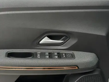 Photo 23 Dacia Sandero Stepway III Expression TCe 90 CVT