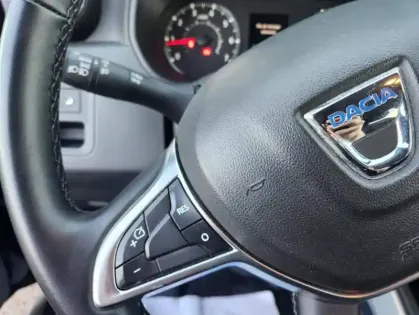 Photo 19 Dacia Duster II 15 Ans TCe 130 FAP 4x2 E6U