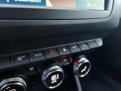 Photo 20 Dacia Duster II 15 Ans TCe 130 FAP 4x2 E6U