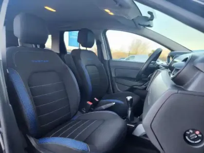 Photo 26 Dacia Duster II 15 Ans TCe 130 FAP 4x2 E6U