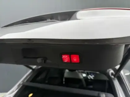 Photo 15 Mercedes GLA 250 e AMG Line