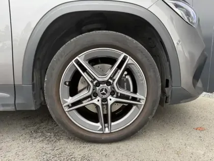 Photo 5 Mercedes GLA 250 e AMG Line