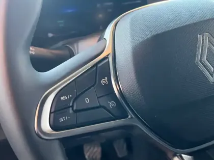 Photo 15 Renault Clio 1.0 TCe 90ch Techno - 25