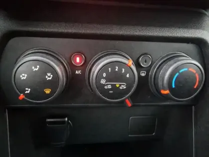 Photo 11 Dacia Sandero Confort TCe 90 -22