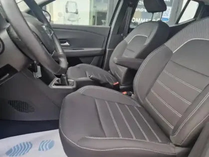 Photo 12 Dacia Sandero Confort TCe 90 -22