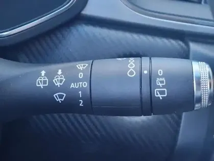 Photo 27 Renault Captur II R.S. Line E-Tech hybride recha 160 - 21