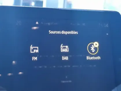 Photo 10 Renault Captur II R.S. Line E-Tech hybride recha 160 - 21