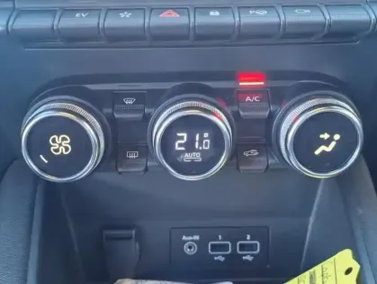 Photo 21 Renault Captur II R.S. Line E-Tech hybride recha 160 - 21