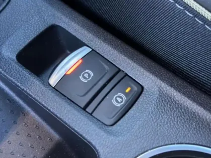 Photo 32 Renault Symbioz iconic E-Tech full hybrid 160