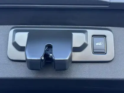 Photo 24 Renault Symbioz iconic E-Tech full hybrid 160