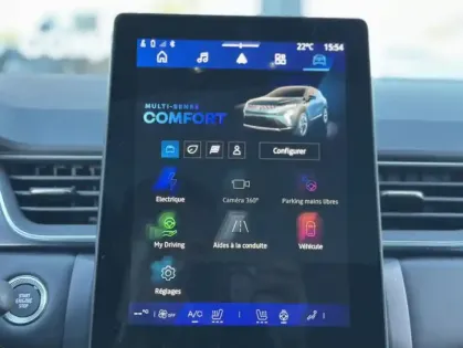 Photo 14 Renault Symbioz iconic E-Tech full hybrid 160