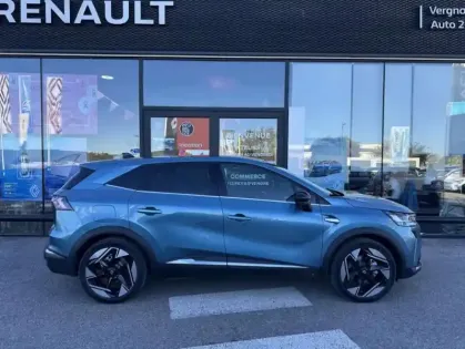 Photo 1 Renault Symbioz iconic E-Tech full hybrid 160