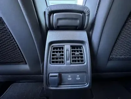 Photo 35 Renault Symbioz iconic E-Tech full hybrid 160