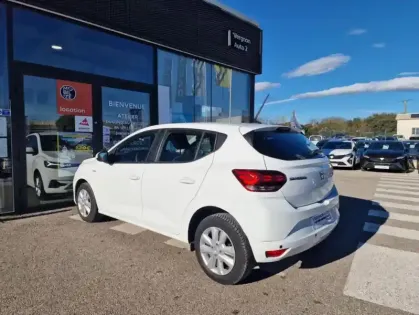 Photo 2 Dacia Sandero Confort SCe 65 -22