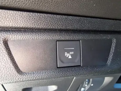 Photo 7 Dacia Sandero Confort SCe 65 -22