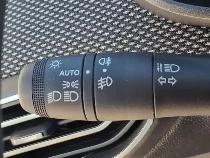 Photo 10 Dacia Sandero Confort SCe 65 -22