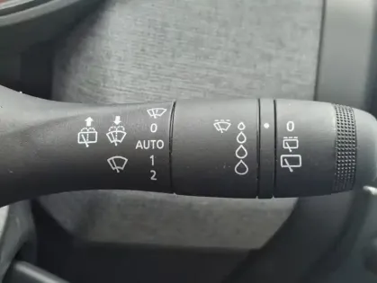 Photo 23 Renault Clio V Evolution Blue dCi 100 -24