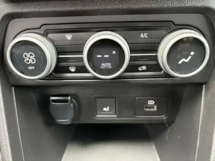 Photo 19 Dacia Jogger 7 Places Extreme+ ECO-G 100