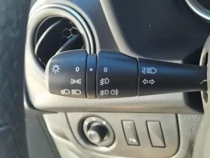 Photo 20 Dacia Sandero Stepway Blue dCi 95