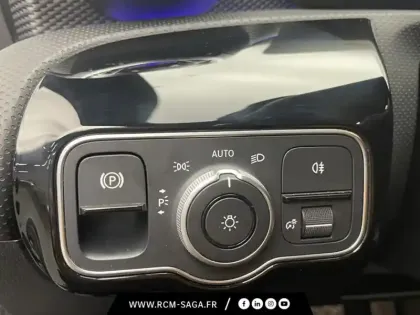 Photo 14 Mercedes Classe A 200 d Progressive Line