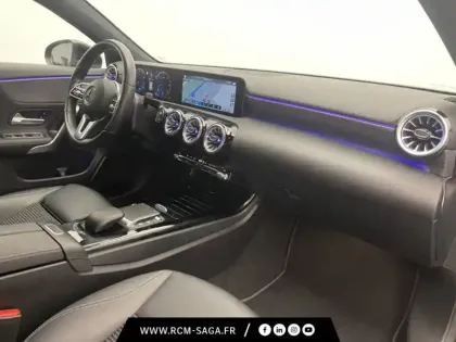 Photo 20 Mercedes Classe A 200 d Progressive Line