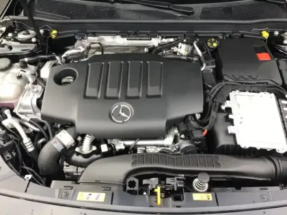 Photo 16 Mercedes Classe A 180 d AMG Line