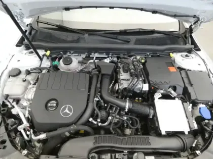 Photo 22 Mercedes Classe A Gén. IV (W177) Ph1 Business Line 5